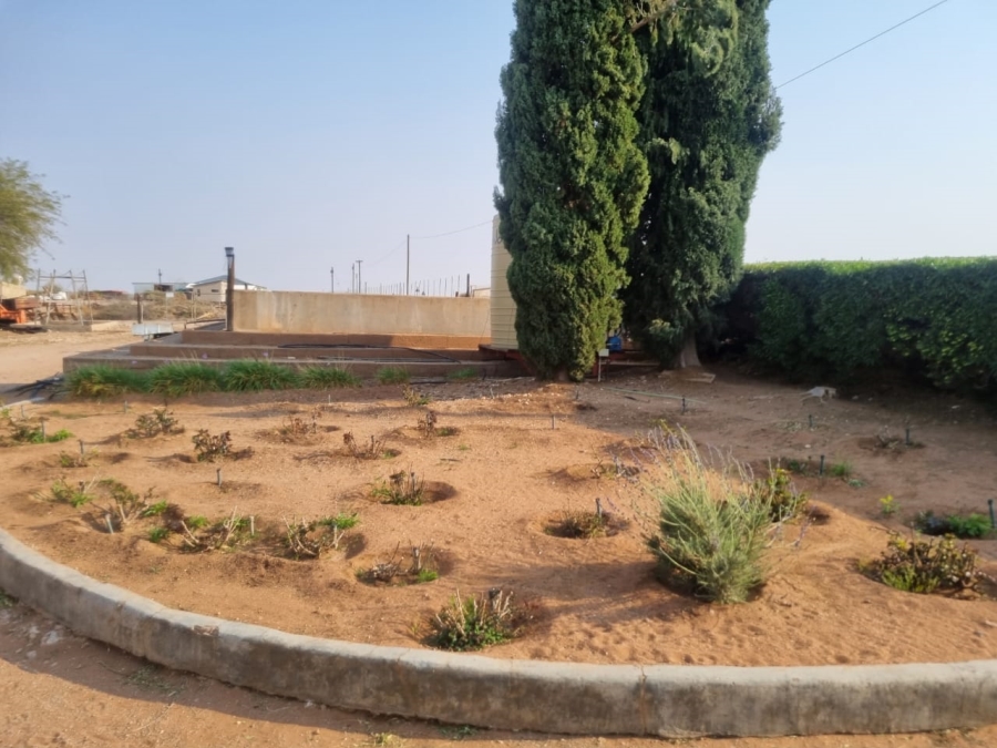 3 Bedroom Property for Sale in Upington Rural Northern Cape